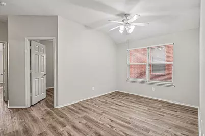 10728 Lipan Trail, Fort Worth, TX 76108 - Photo 11