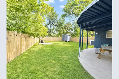 1101 E Sunset Street, Waco, TX 76704 - Photo 17