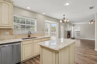 5400 Crater Lake Drive, Fort Worth, TX 76137 - Photo 5