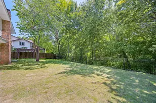 407 Valley Cove Dr, Richardson, TX 75080 - Photo 33