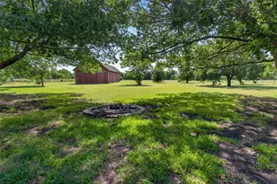 1217 Sharondale Dr, Crowley, TX 76036 - Photo 33