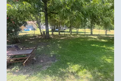 4205 Hickory Tree Road, Balch Springs, TX 75180 - Photo 3