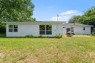 3623 Castle Hills Dr, Dallas, TX 75241 - Photo 7