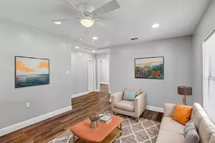 403 E 2nd St, Arlington, TX 76010 - Photo 3