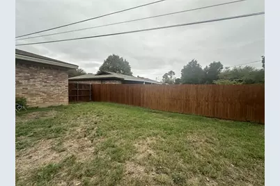 704 Clebud Drive, Euless, TX 76040 - Photo 25