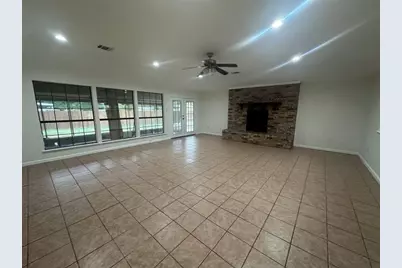704 Clebud Drive, Euless, TX 76040 - Photo 5