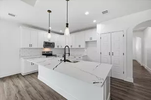3005 Centaurus Way, Granbury, TX 76048 - Photo 9