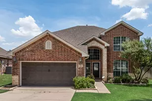 505 Wade Ct, Euless, TX 76039 - Photo 3