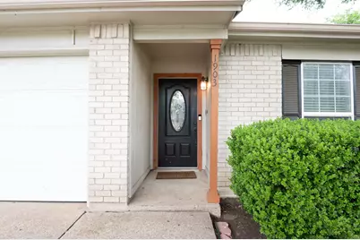 1903 Spies Springs Court, Arlington, TX 76006 - Photo 5