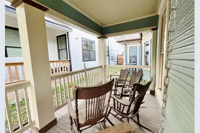 828 W 8th Street, Dallas, TX 75208 - Photo 3