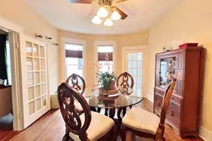 828 W Eighth St, Dallas, TX 75208 - Photo 11
