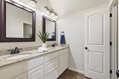 12409 Bella Vino Drive, Fort Worth, TX 76126 - Photo 27