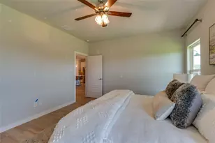 625 Kyle Dr, Tioga, TX 76271 - Photo 25