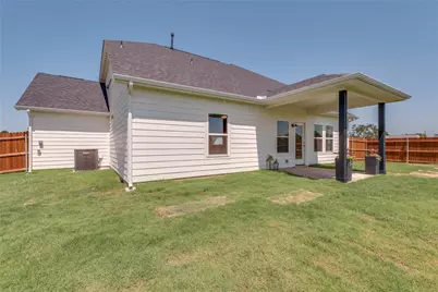 625 Kyle Drive, Tioga, TX 76271 - Photo 35