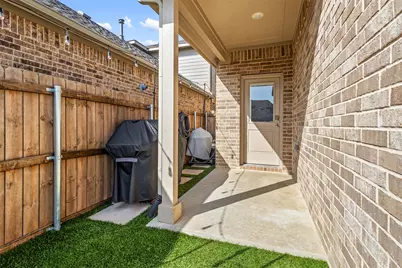 4812 Sparkling Pathway, Haltom City, TX 76117 - Photo 31
