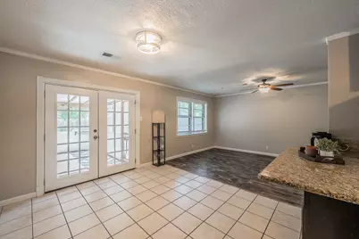 612 Bayless Drive, Euless, TX 76040 - Photo 9