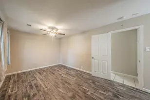612 Bayless Dr, Euless, TX 76040 - Photo 15