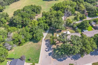 612 Bayless Drive, Euless, TX 76040 - Photo 35