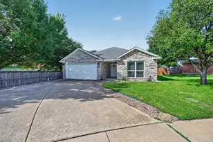 5440 Trout Creek Ct, Watauga, TX 76137 - Photo 3