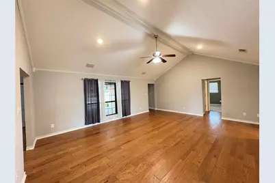 10694 Rose Garden Court, McKinney, TX 75072 - Photo 3