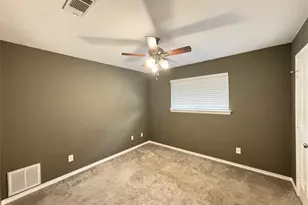10694 Rose Garden Ct, McKinney, TX 75072 - Photo 11