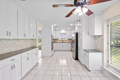 2411 Golden Willow Lane, Richardson, TX 75082 - Photo 11