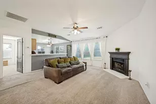 3700 Ocean Dr, Denton, TX 76210 - Photo 11