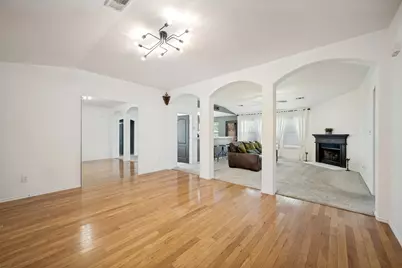 3700 Ocean Drive, Denton, TX 76210 - Photo 9