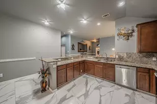 1240 Camden Yard Dr, Fort Worth, TX 76028 - Photo 11