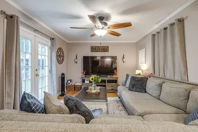 312 Gardenia Court, Burleson, TX 76028 - Photo 11