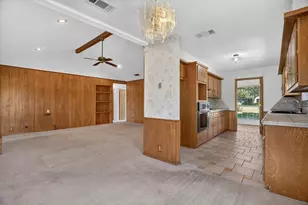 104 Royal Park Ln, Waxahachie, TX 75165 - Photo 11