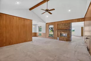 104 Royal Park Ln, Waxahachie, TX 75165 - Photo 5