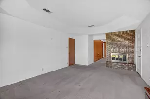 104 Royal Park Ln, Waxahachie, TX 75165 - Photo 11