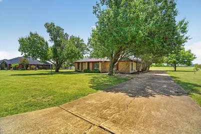 104 Royal Park Lane, Waxahachie, TX 75165 - Photo 3