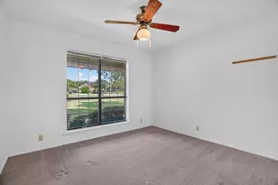 104 Royal Park Ln, Waxahachie, TX 75165 - Photo 23