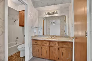 104 Royal Park Ln, Waxahachie, TX 75165 - Photo 21