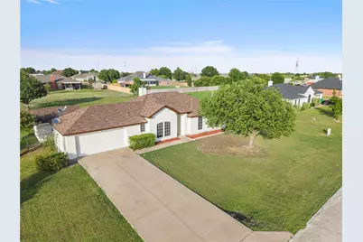 105 Dustin Drive, Fate, TX 75189 - Photo 3