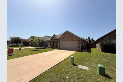 127 Frank Street, Greenville, TX 75402 - Photo 3