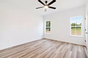 829 Private Road 44005, Blossom, TX 75416 - Photo 25