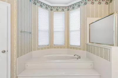 1119 Creekwood Drive, Garland, TX 75044 - Photo 21