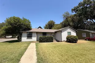 718 Crescent St, Denton, TX 76201 - Photo 1