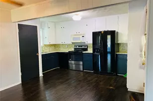 718 Crescent St, Denton, TX 76201 - Photo 3