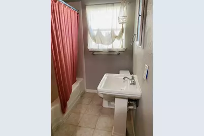 718 Crescent Street, Denton, TX 76201 - Photo 11