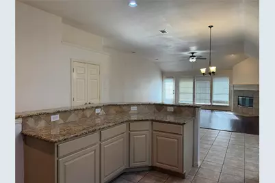 13401 Roadster Drive, Frisco, TX 75033 - Photo 5