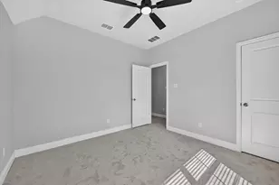 12780 Friar St, Farmers Branch, TX 75234 - Photo 27
