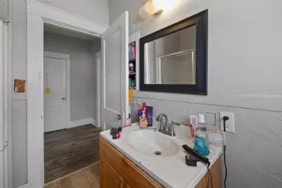 713 N Commerce Street, Gainesville, TX 76240 - Photo 15