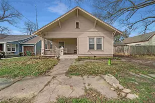 713 N Commerce St, Gainesville, TX 76240 - Photo 1