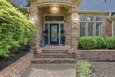 370 Canyon Oaks Drive, Argyle, TX 76226 - Photo 3