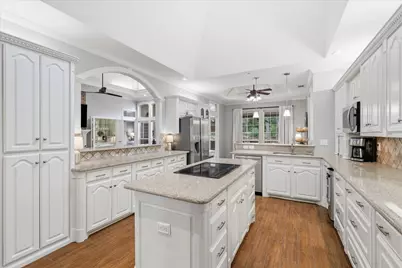 370 Canyon Oaks Drive, Argyle, TX 76226 - Photo 15