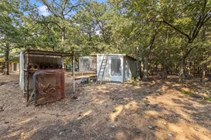 488 Co Rd 217, Collinsville, TX 76233 - Photo 23